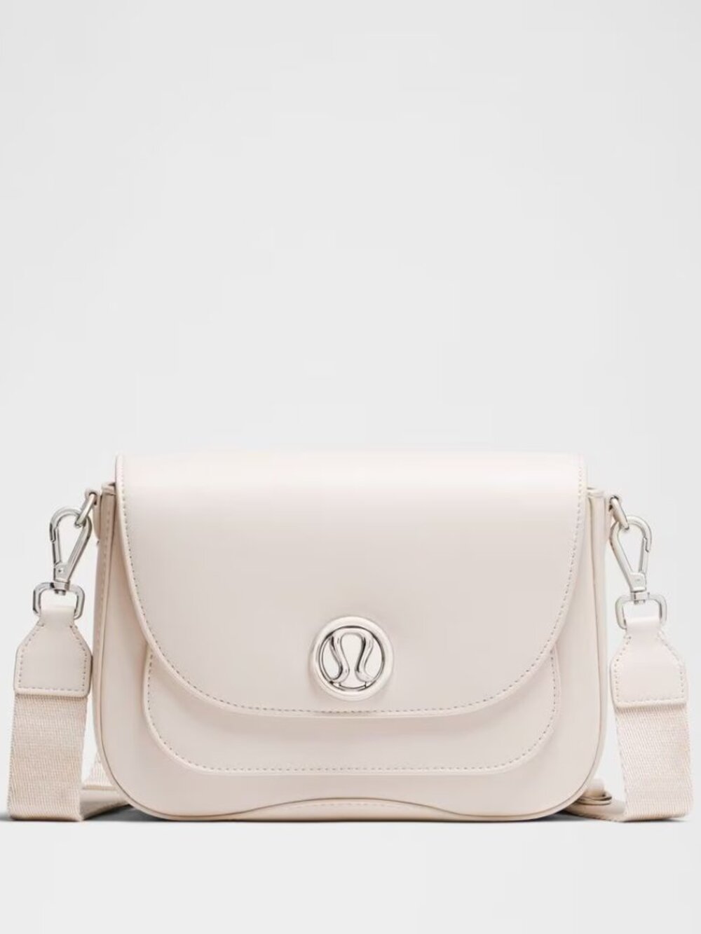 BNWT Lululemon Leather Alternative Crossbody Bag 1.5L,Cashew, SOLD OUT IN CANADA